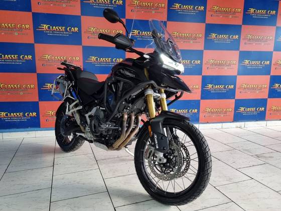 TRIUMPH TIGER 1200 BLACK EDITION 